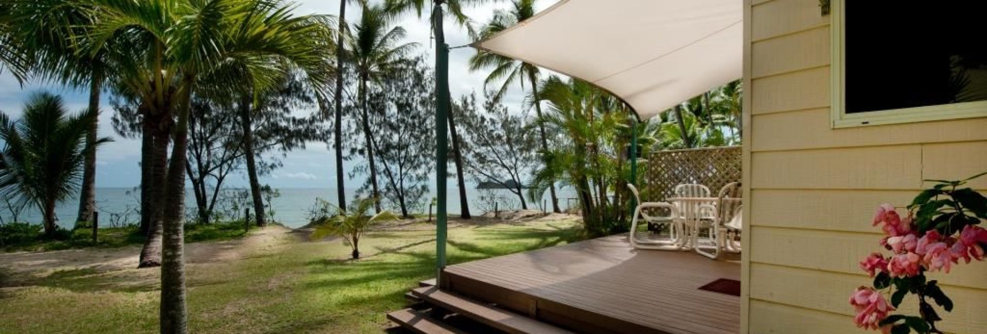 Two Bedroom Oceanfront Cabin (with King Singles)